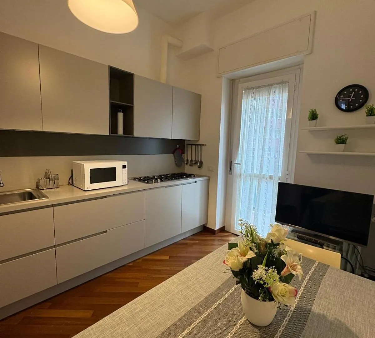 Bocconi - Porta Romana 4 Camere Da Letto Con 2 Bagni Privati Milano Italien