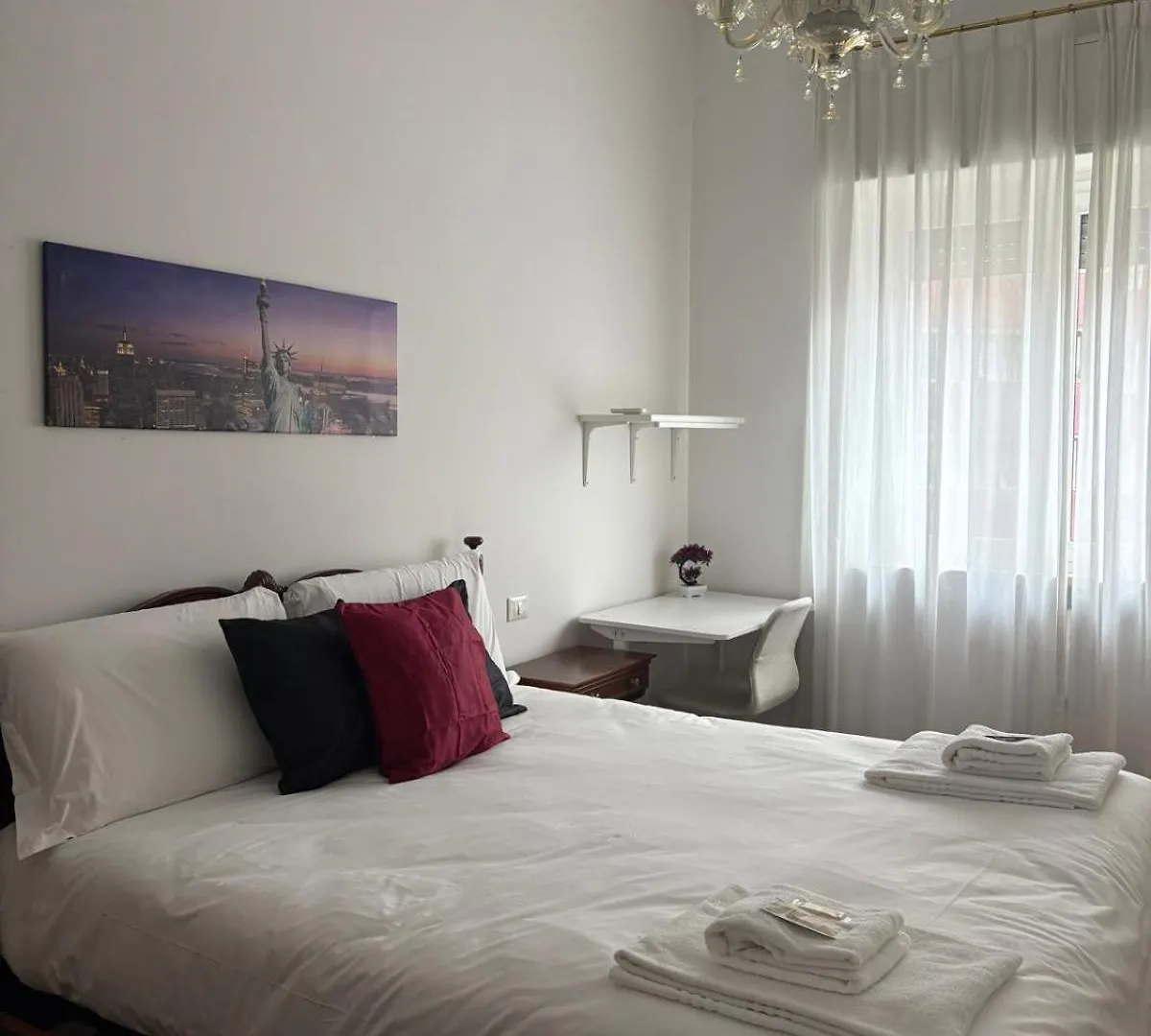 Bocconi - Porta Romana 4 Camere Da Letto Con 2 Bagni Privati Milano