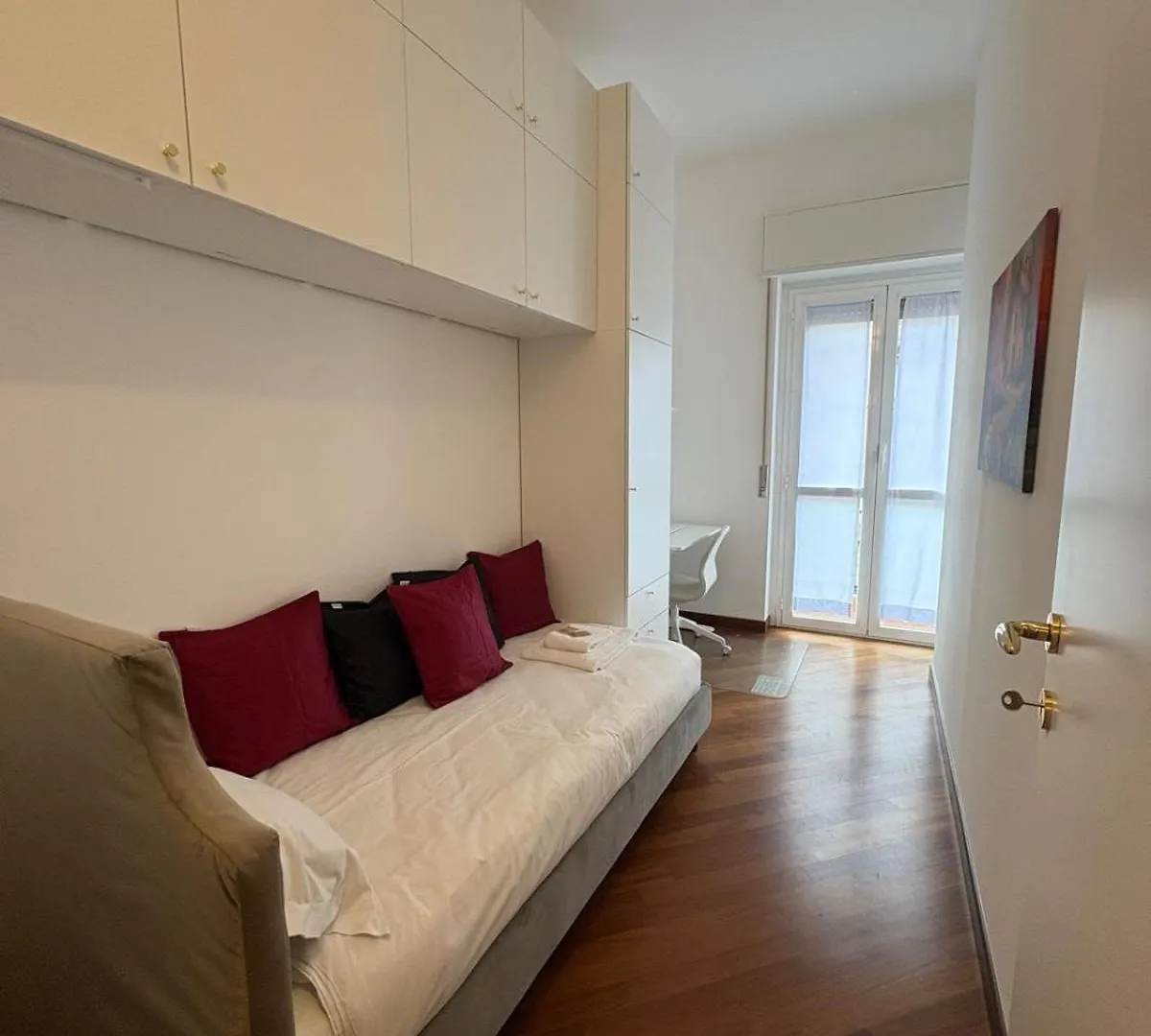 Bocconi - Porta Romana 4 Camere Da Letto Con 2 Bagni Privati Милан Италия